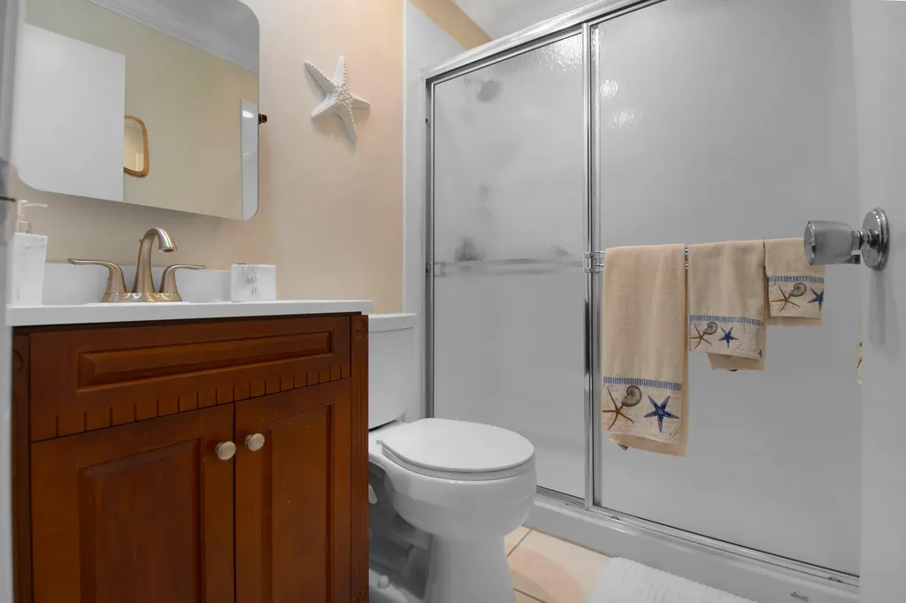 330 Kon Tiki Drive Naples FL 34113