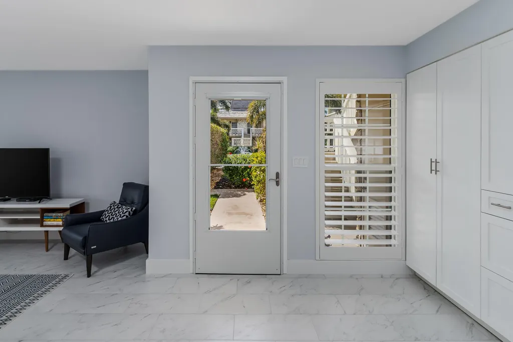 1215 Edington Marco Island FL 34145