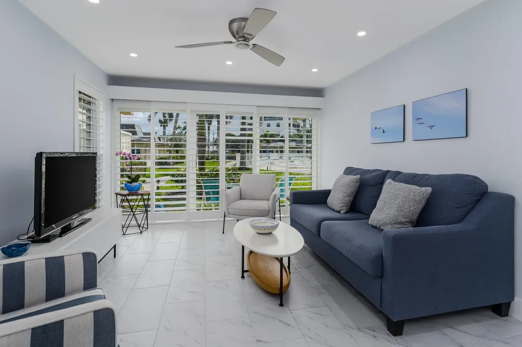 1215 Edington Marco Island FL 34145