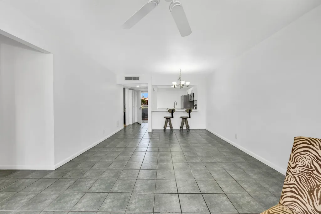 1086 Forest Lakes Drive Naples FL 34105