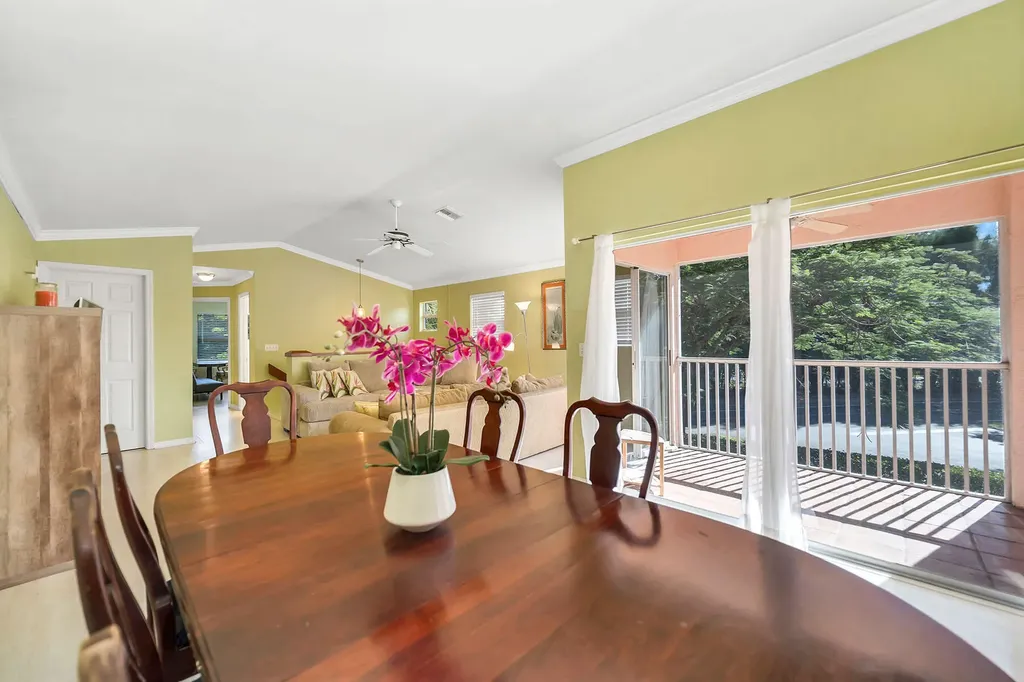 628 Woodshire Lane Naples FL 34105