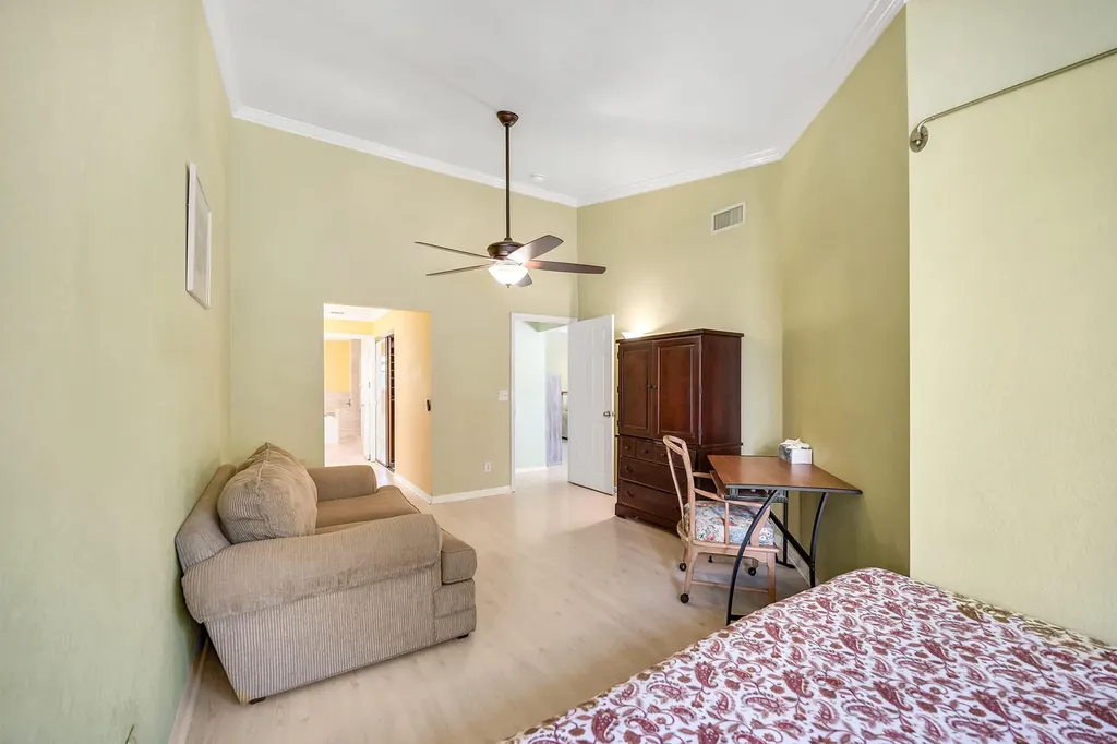 628 Woodshire Lane Naples FL 34105