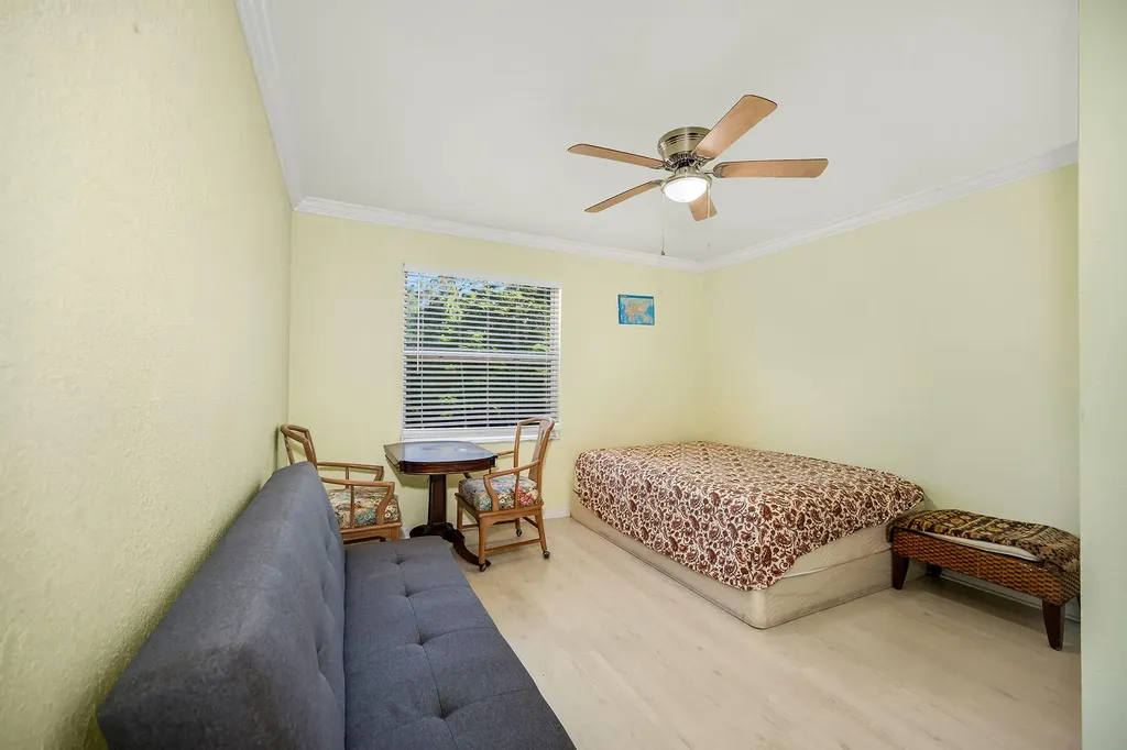 628 Woodshire Lane Naples FL 34105