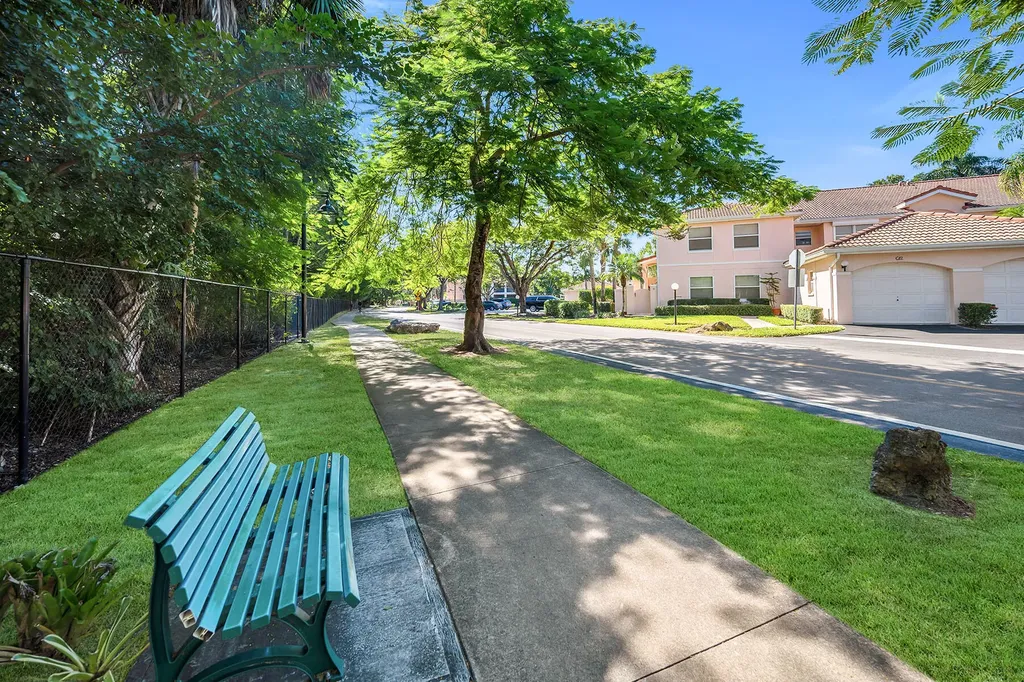 628 Woodshire Lane Naples FL 34105