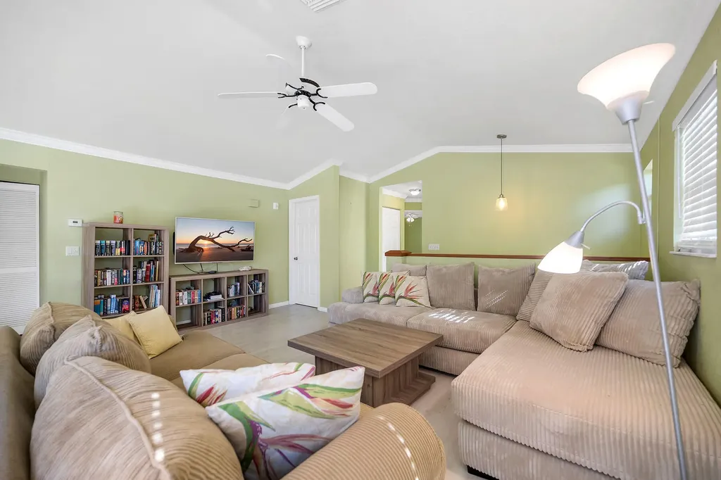 628 Woodshire Lane Naples FL 34105