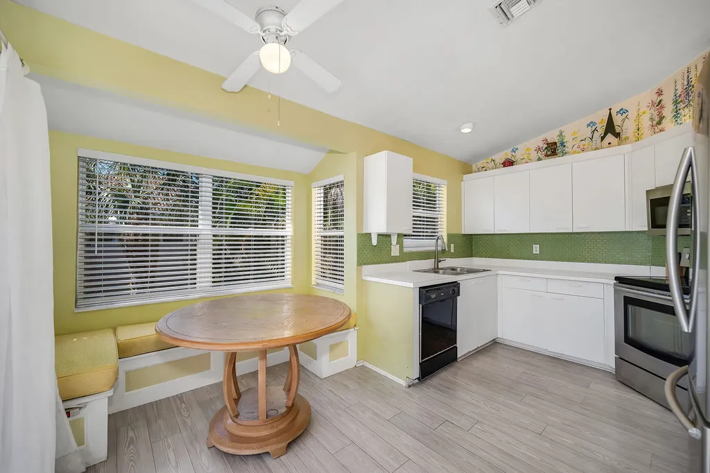 628 Woodshire Lane Naples FL 34105