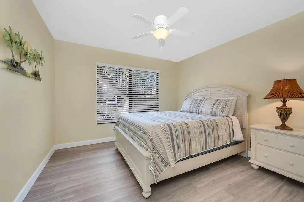 236 Pebble Beach Circle Naples FL 34113