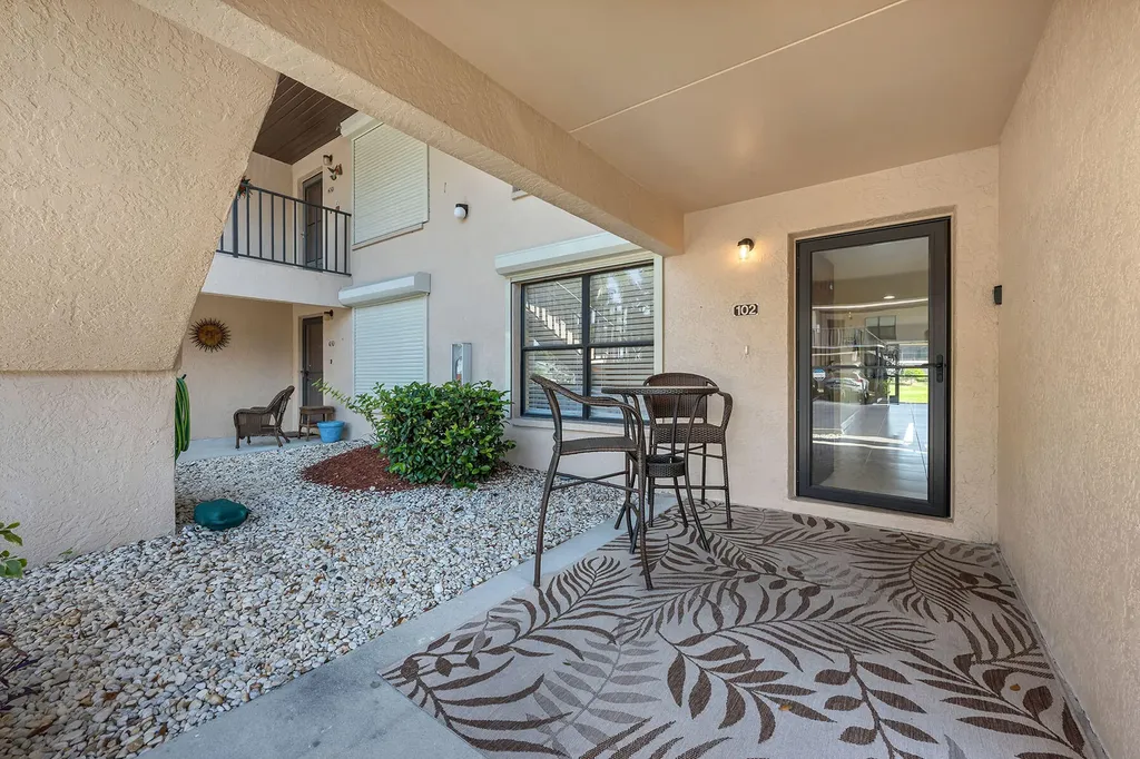 236 Pebble Beach Circle Naples FL 34113