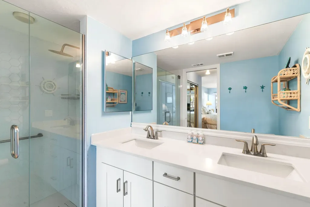 900 Collier Court Marco Island FL 34145