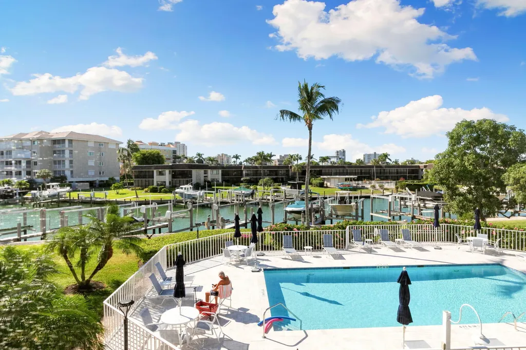 900 Collier Court Marco Island FL 34145