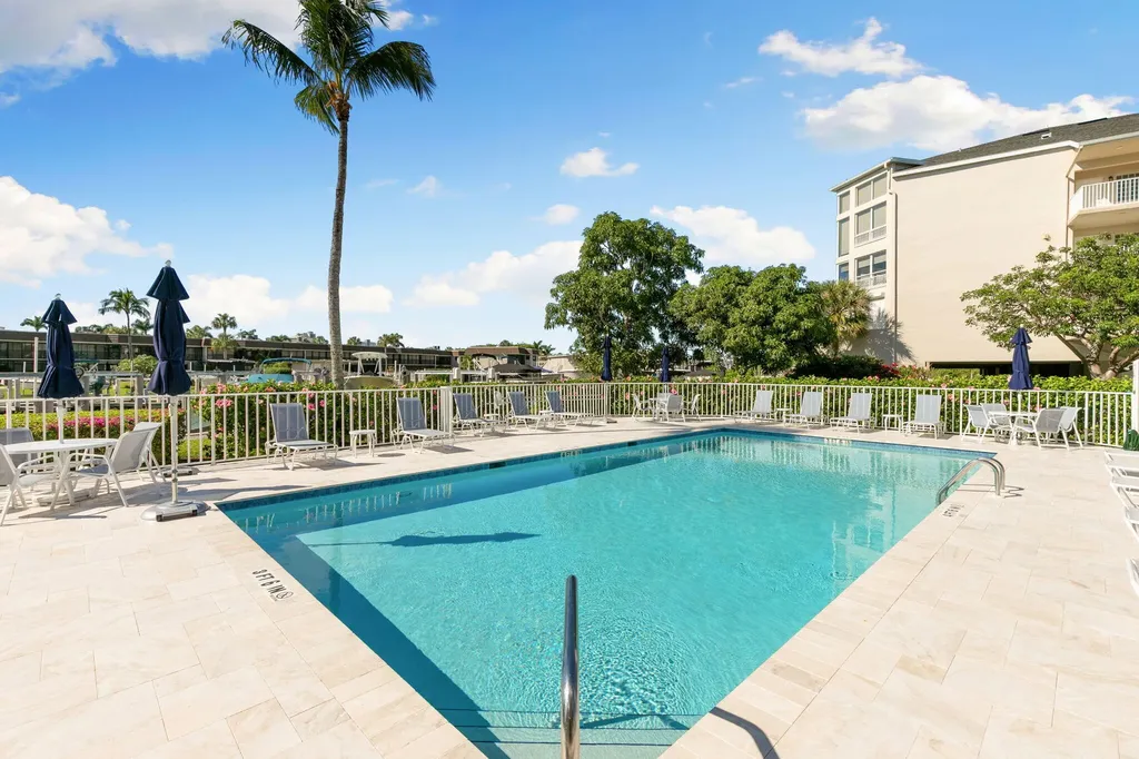 900 Collier Court Marco Island FL 34145