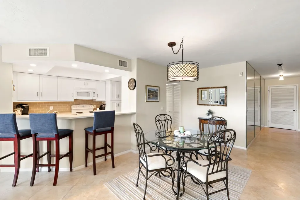 900 Collier Court Marco Island FL 34145