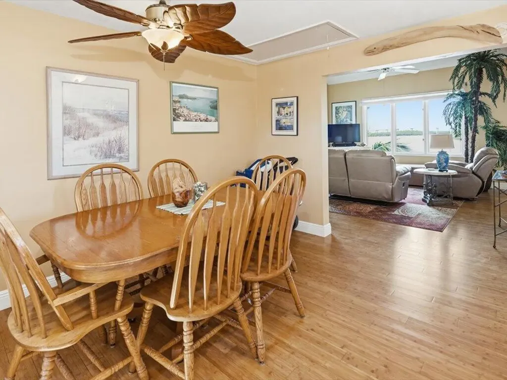 230 Harbor Place N Goodland FL 34140