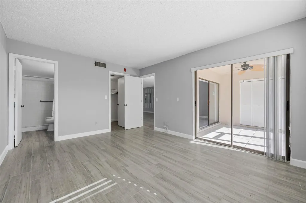 5757 Gage Lane Naples FL 34113