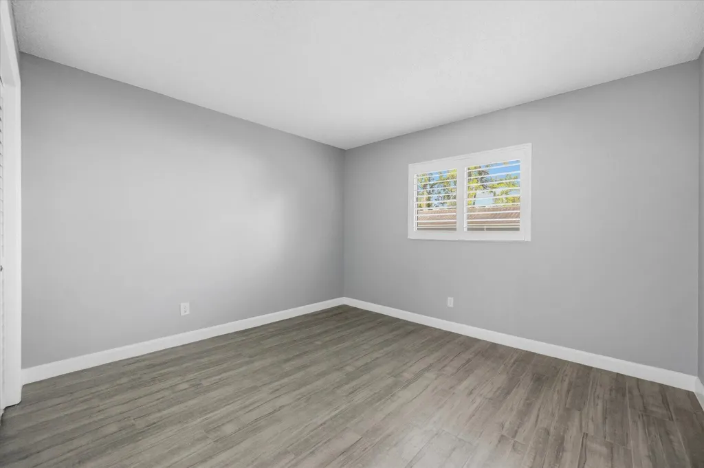 5757 Gage Lane Naples FL 34113