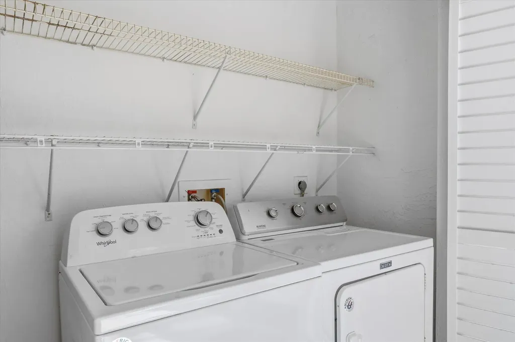 5757 Gage Lane Naples FL 34113