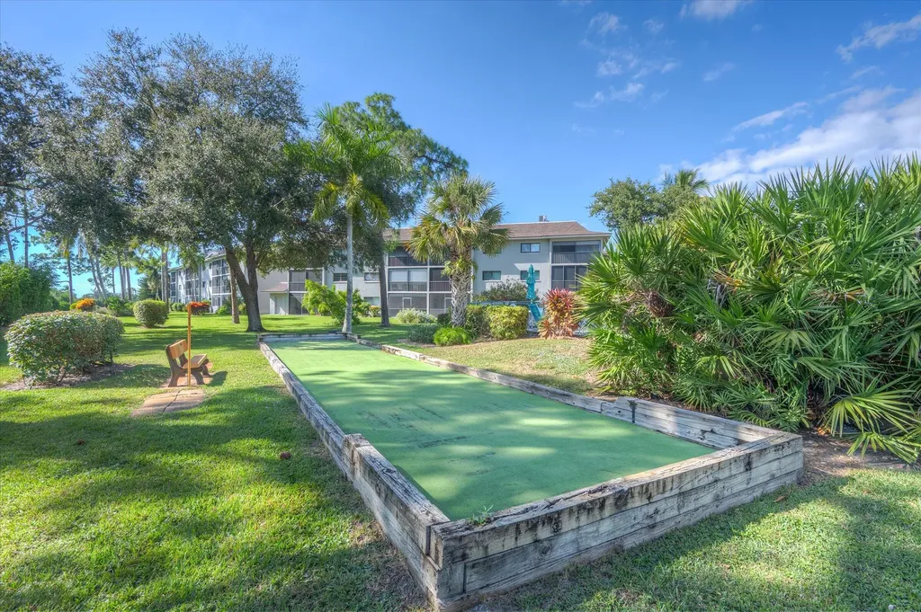 5757 Gage Lane Naples FL 34113