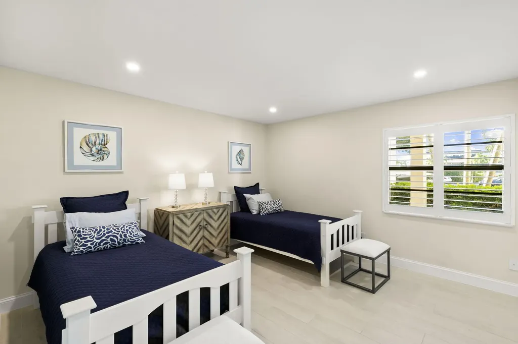 880 Huron Court Marco Island FL 34145