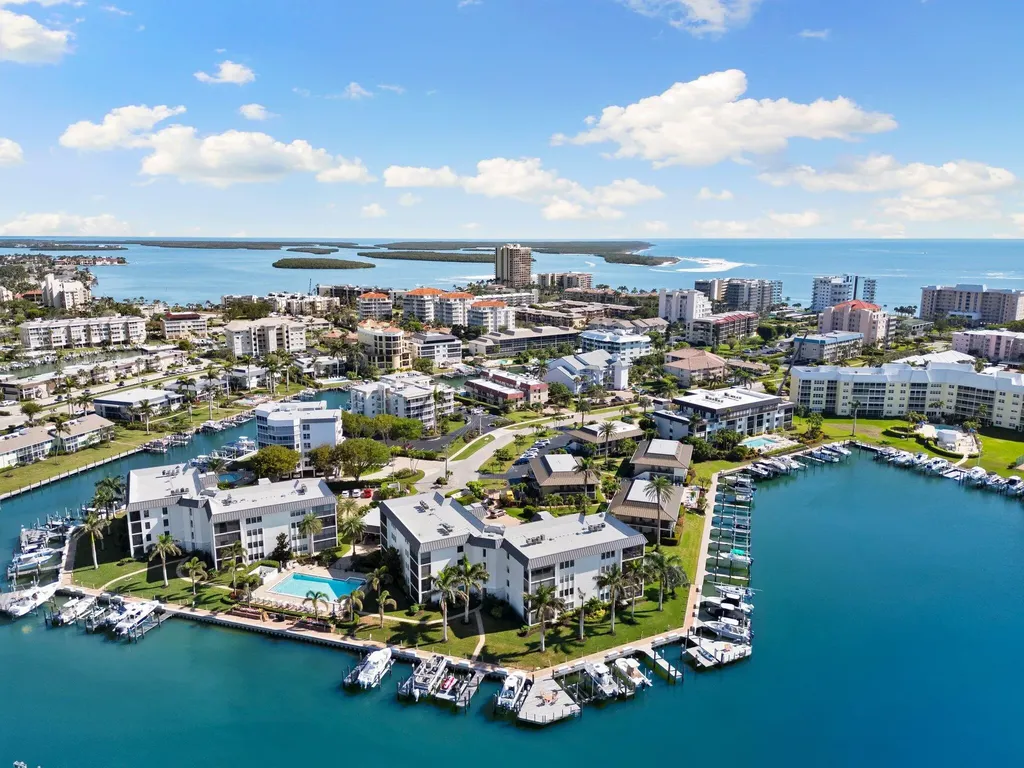 880 Huron Court Marco Island FL 34145