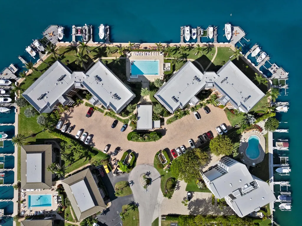 880 Huron Court Marco Island FL 34145