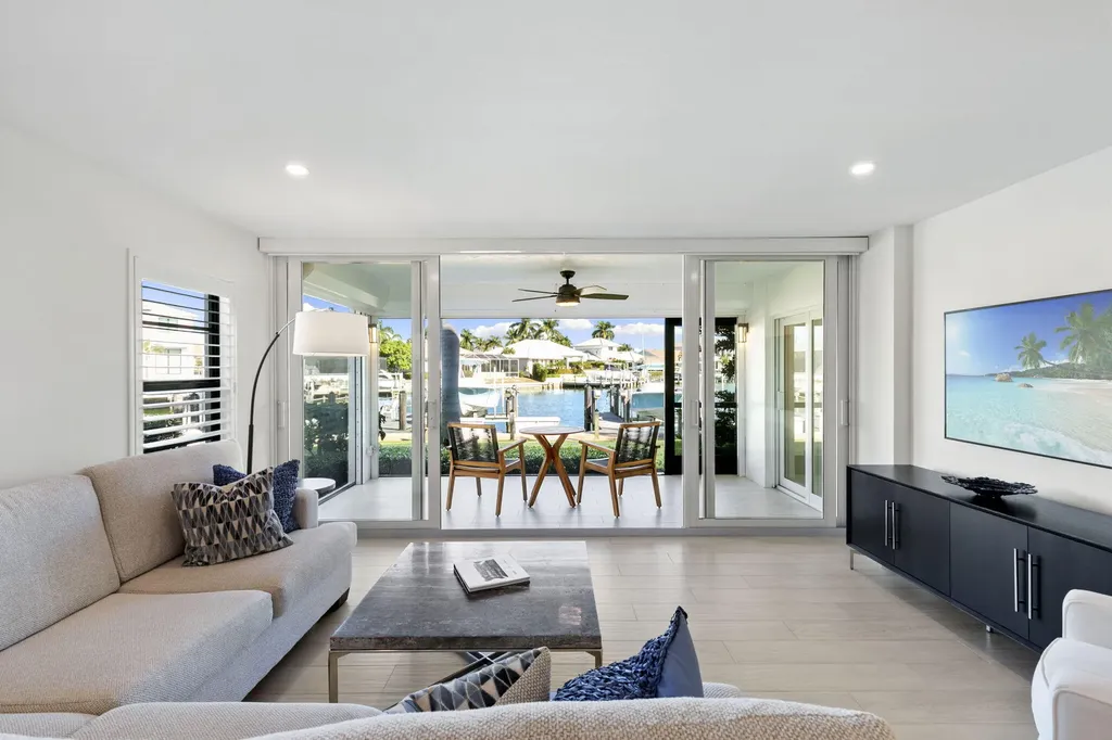 880 Huron Court Marco Island FL 34145