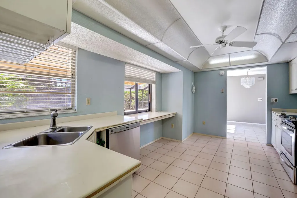 351 Columbus Way Marco Island FL 34145