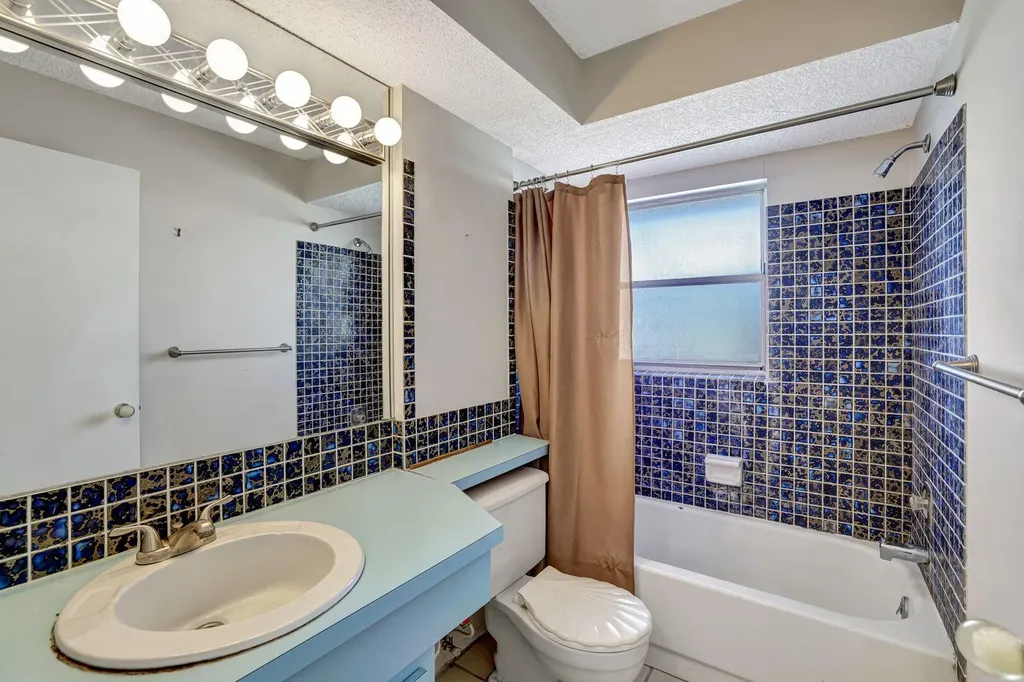 351 Columbus Way Marco Island FL 34145