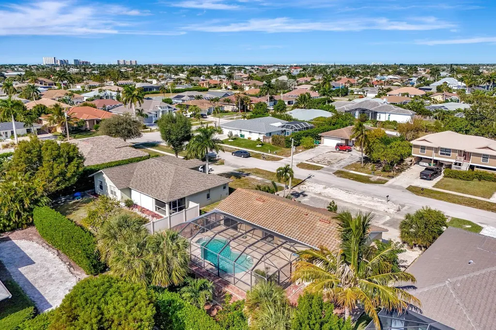 351 Columbus Way Marco Island FL 34145