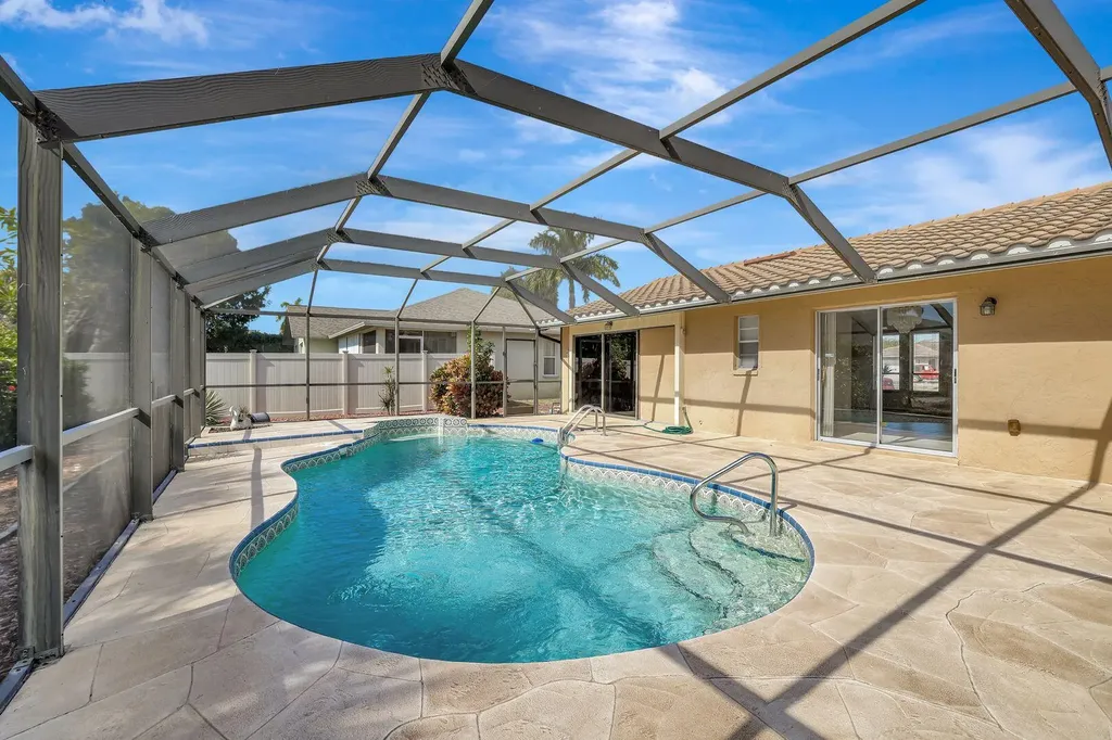 351 Columbus Way Marco Island FL 34145