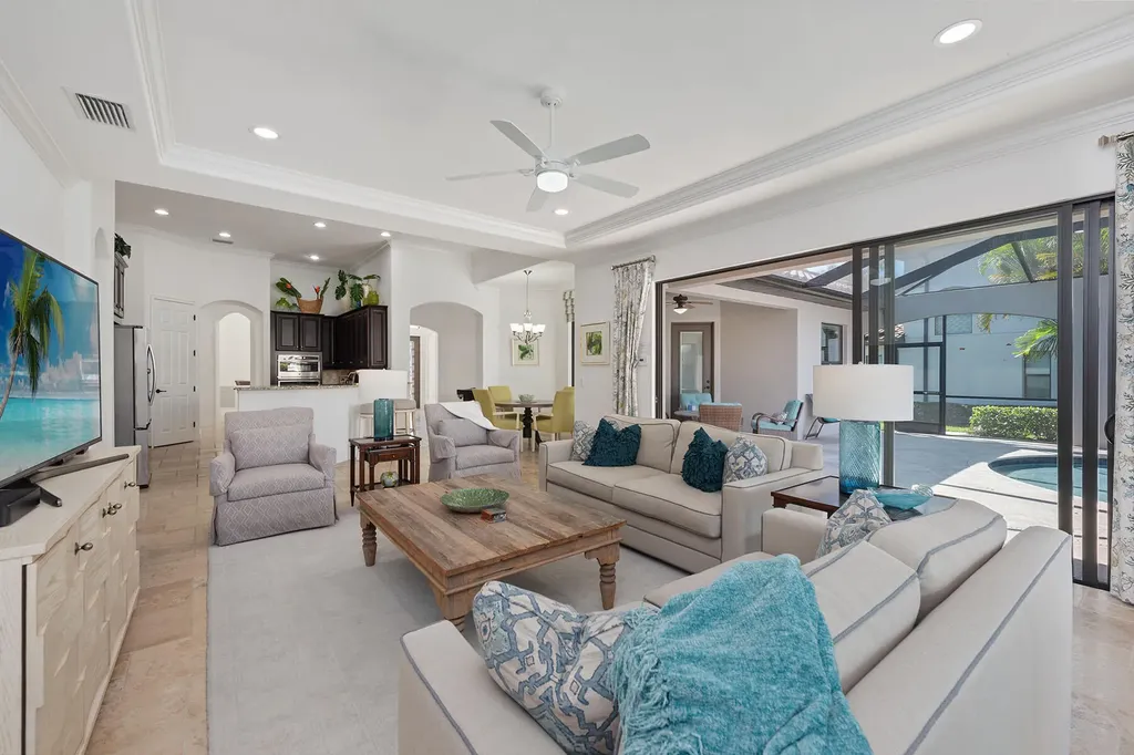 3273 Runaway Lane Naples FL 34114