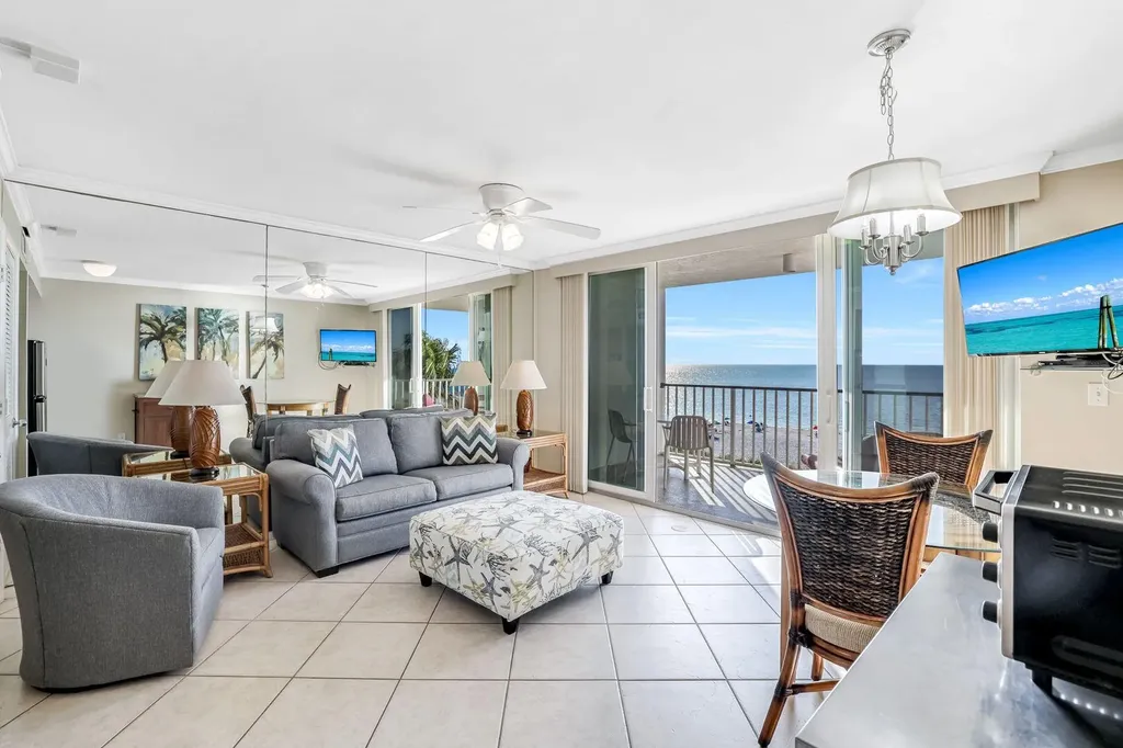 900 S Collier Marco Island FL 34145