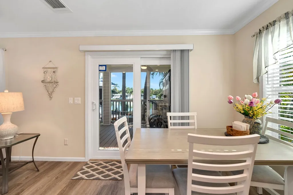 1113 Diamond Lake Circle Naples FL 34114