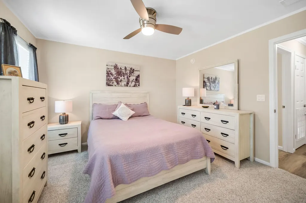 1113 Diamond Lake Circle Naples FL 34114