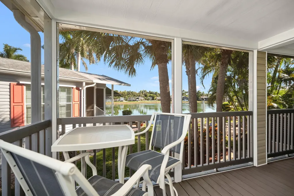 1113 Diamond Lake Circle Naples FL 34114