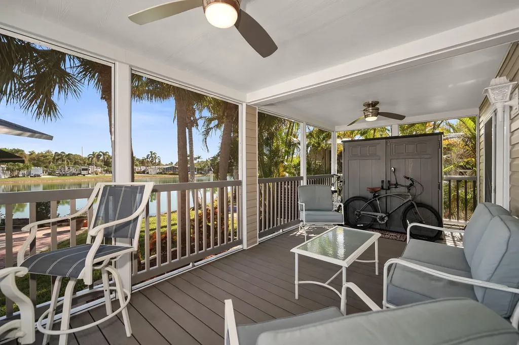 1113 Diamond Lake Circle Naples FL 34114