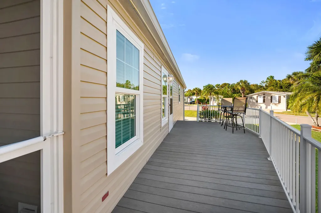 1113 Diamond Lake Circle Naples FL 34114