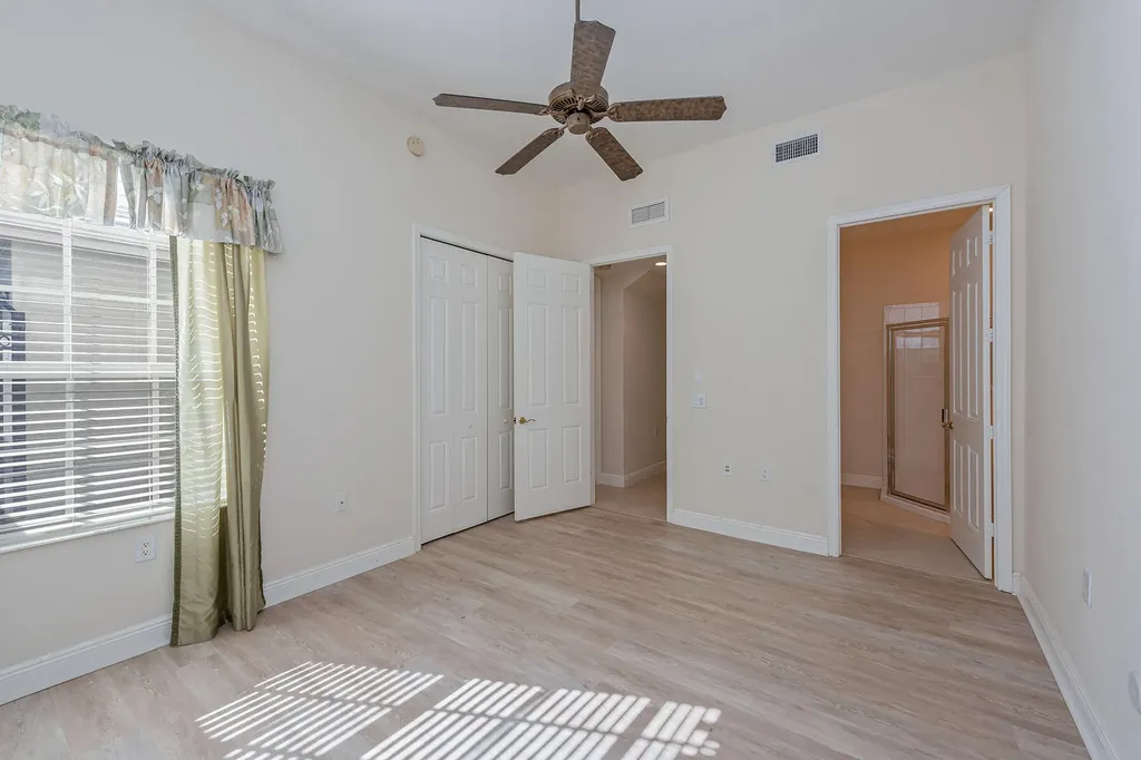 9235 Tesoro Lane Naples FL 34114