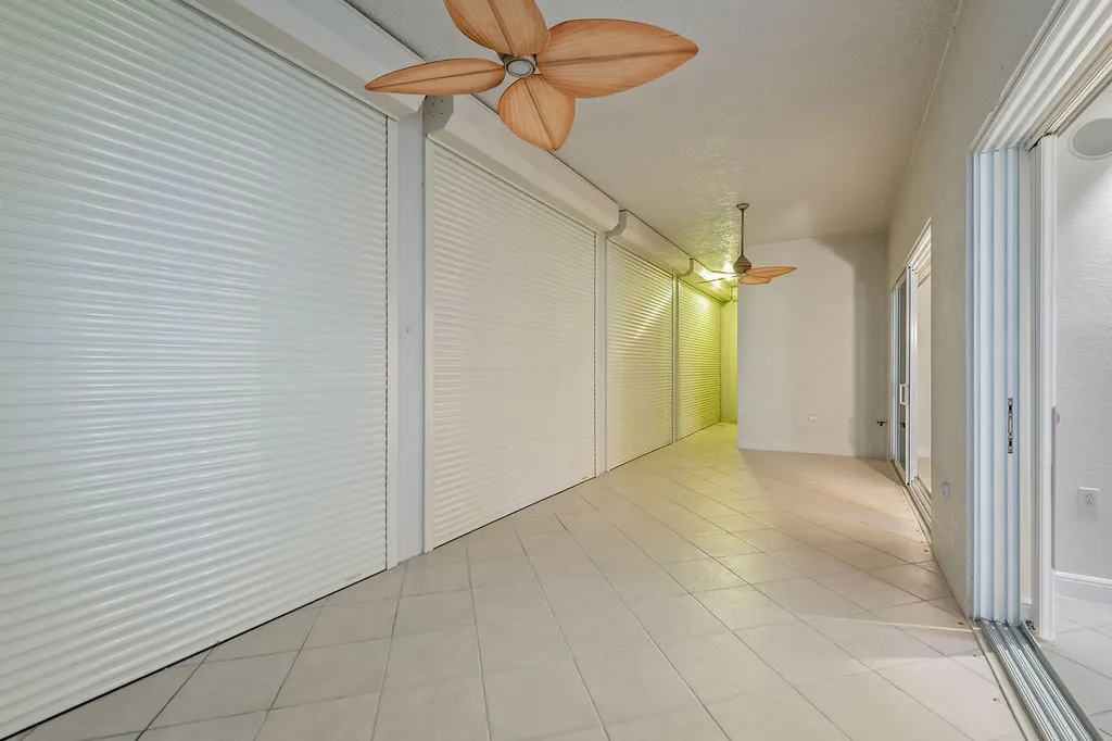 9235 Tesoro Lane Naples FL 34114