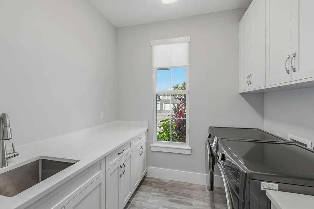 1717 N Bahama Avenue Marco Island FL 34145