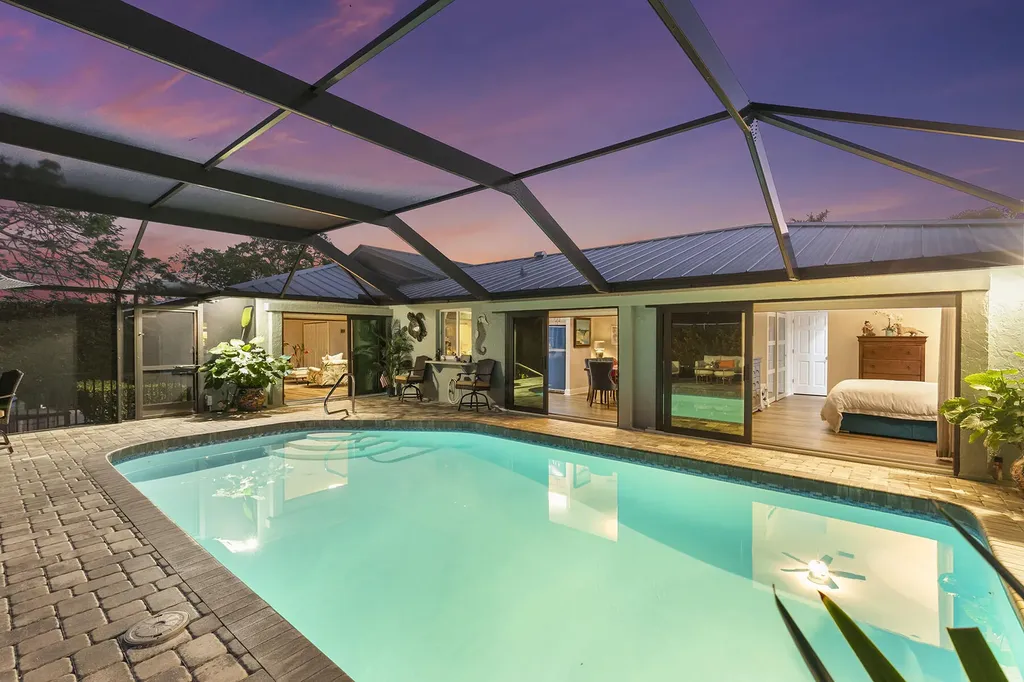 568 Tigertail Court Marco Island FL 34145