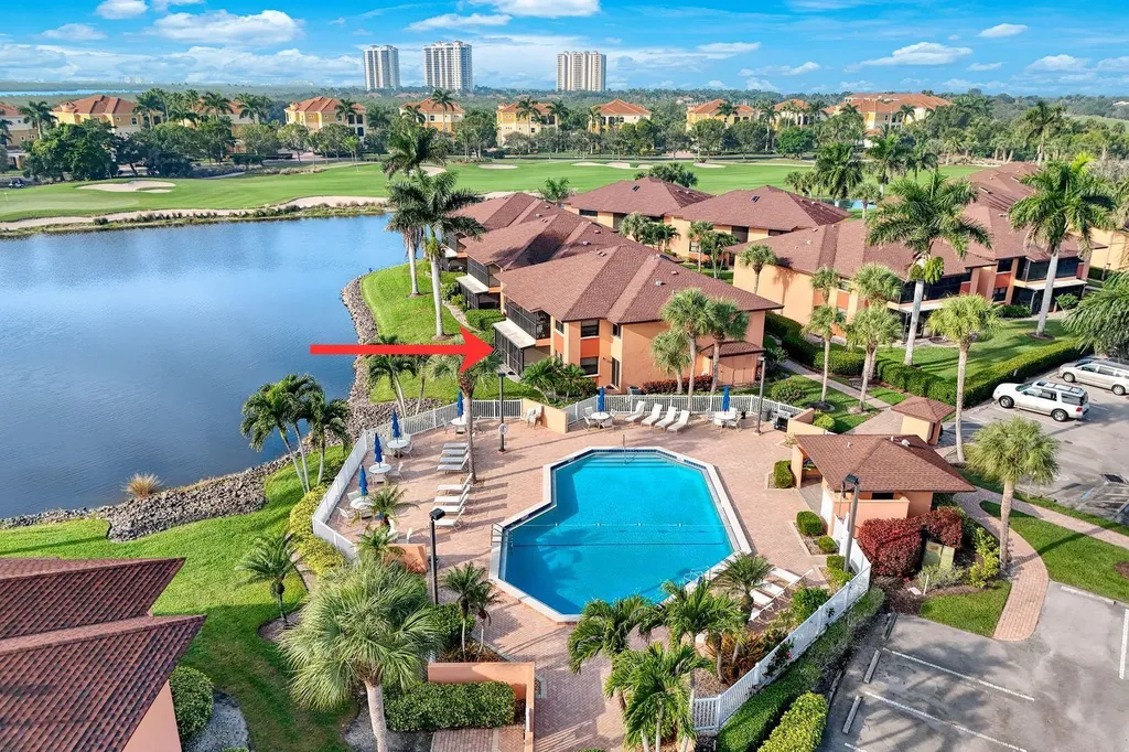1528 Mainsail Naples FL 34114