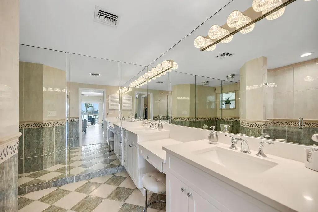 816 W Elkcam Circle Marco Island FL 34145