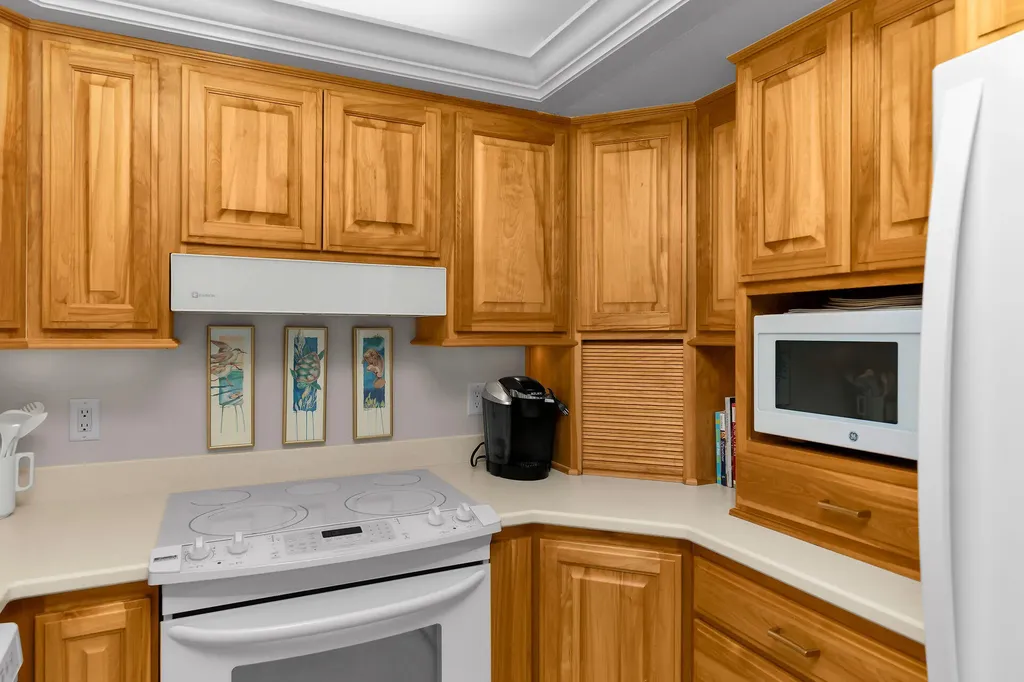 380 Seaview Court Marco Island FL 34145