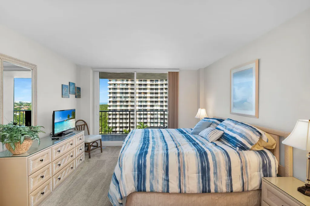 380 Seaview Court Marco Island FL 34145