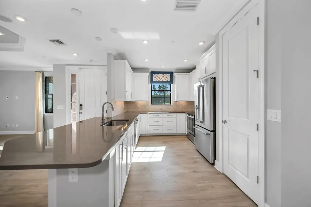 15256 Zeno Way Naples FL 34114