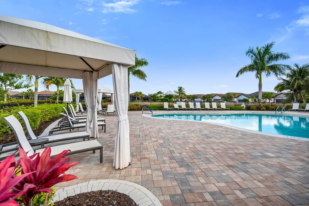 15256 Zeno Way Naples FL 34114