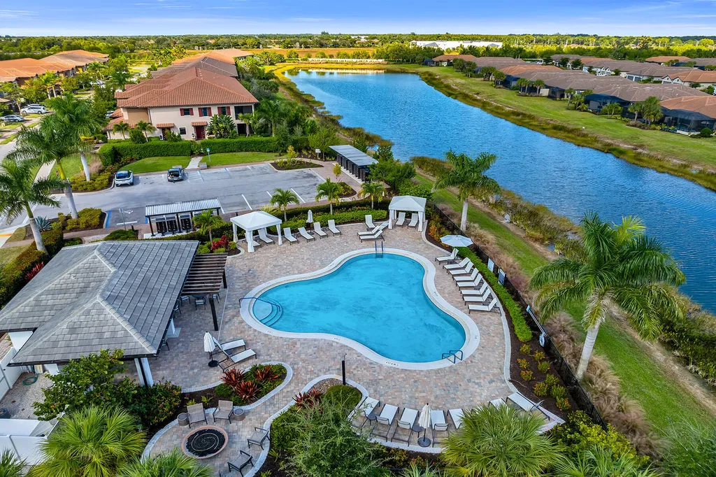 15256 Zeno Way Naples FL 34114