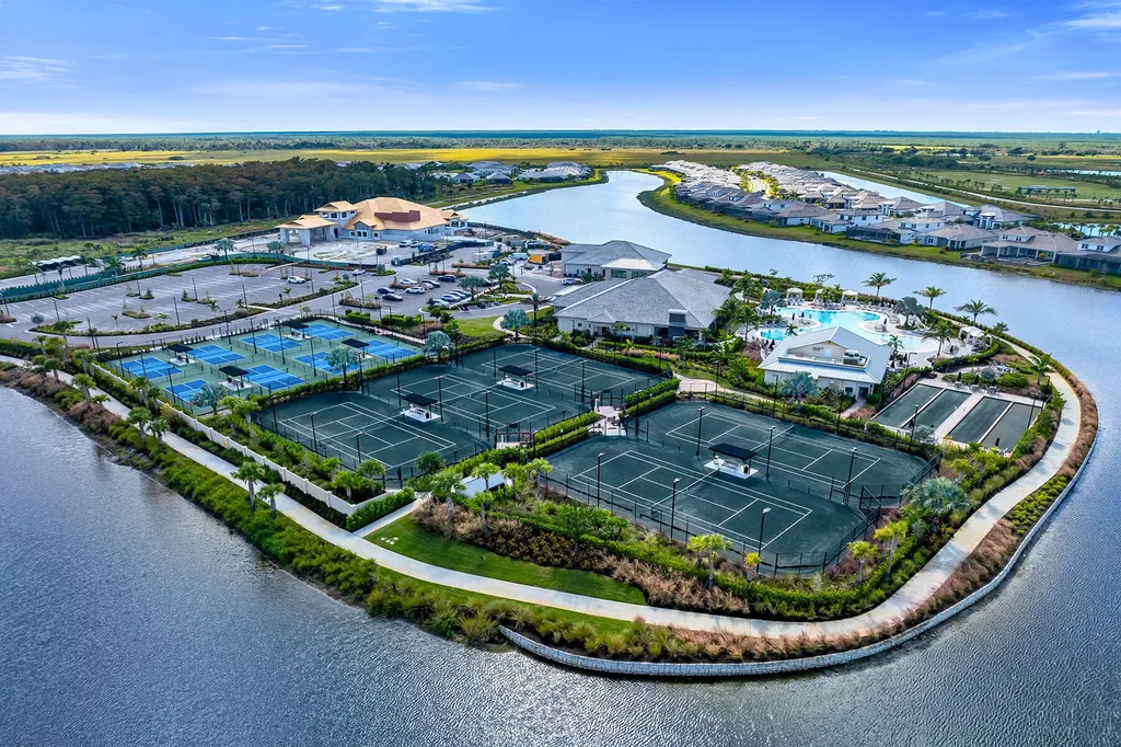 15256 Zeno Way Naples FL 34114