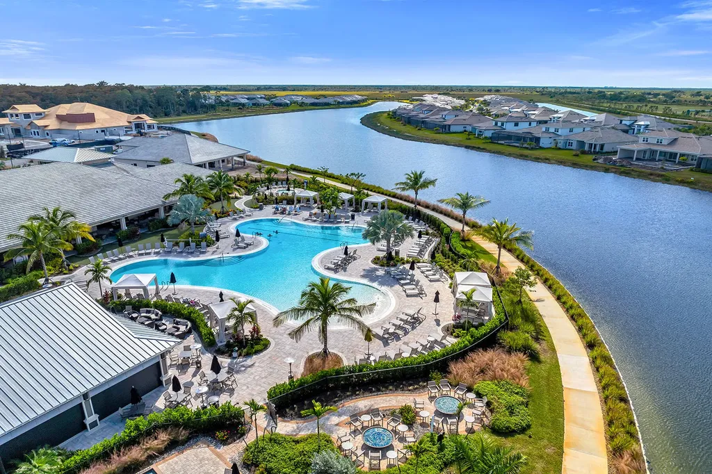 15256 Zeno Way Naples FL 34114