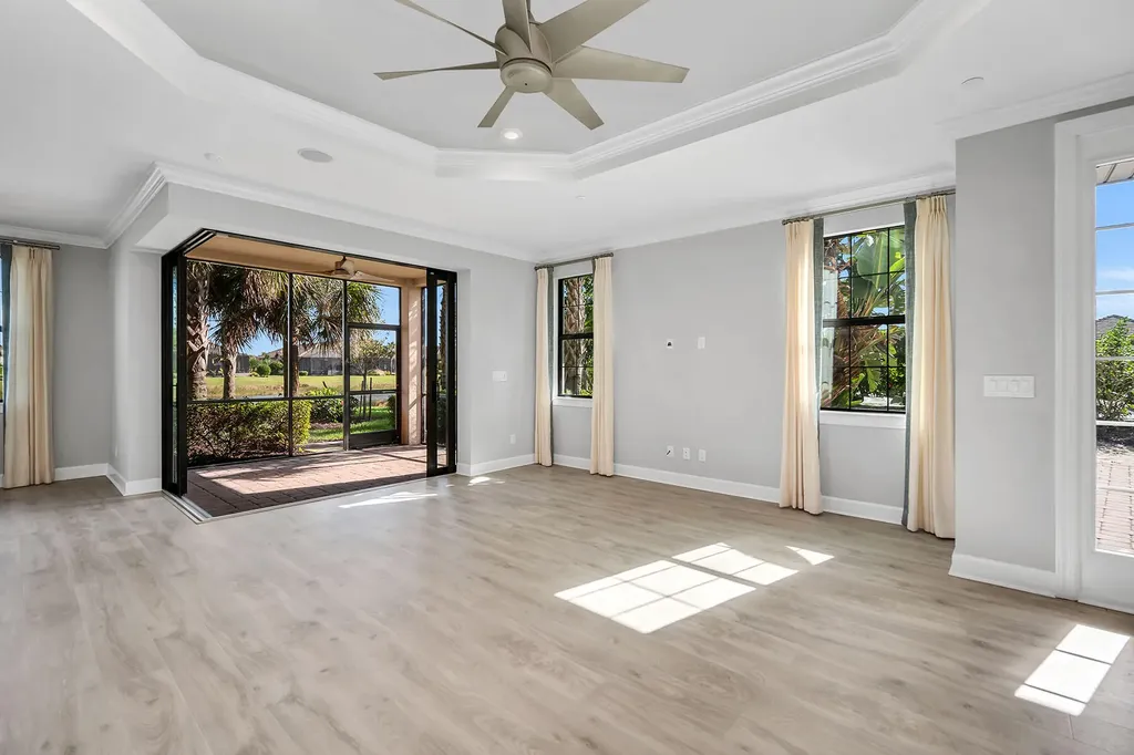 15256 Zeno Way Naples FL 34114